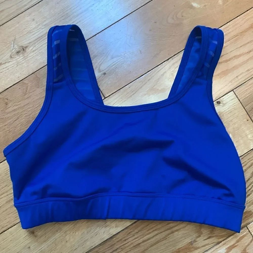 Peach EUC blue mesh back sports bra size small